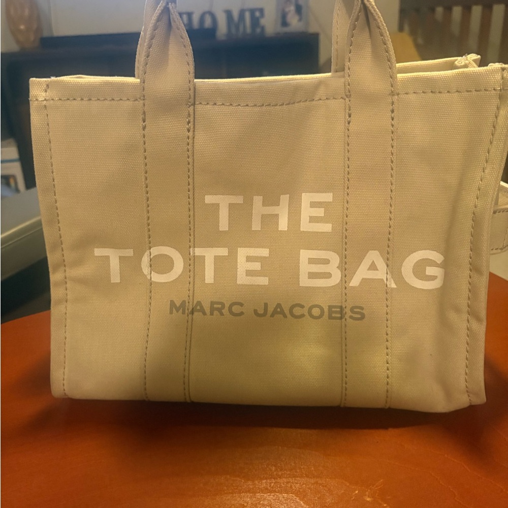 Marc Jacobs Beige Canvas Tote with White Logo